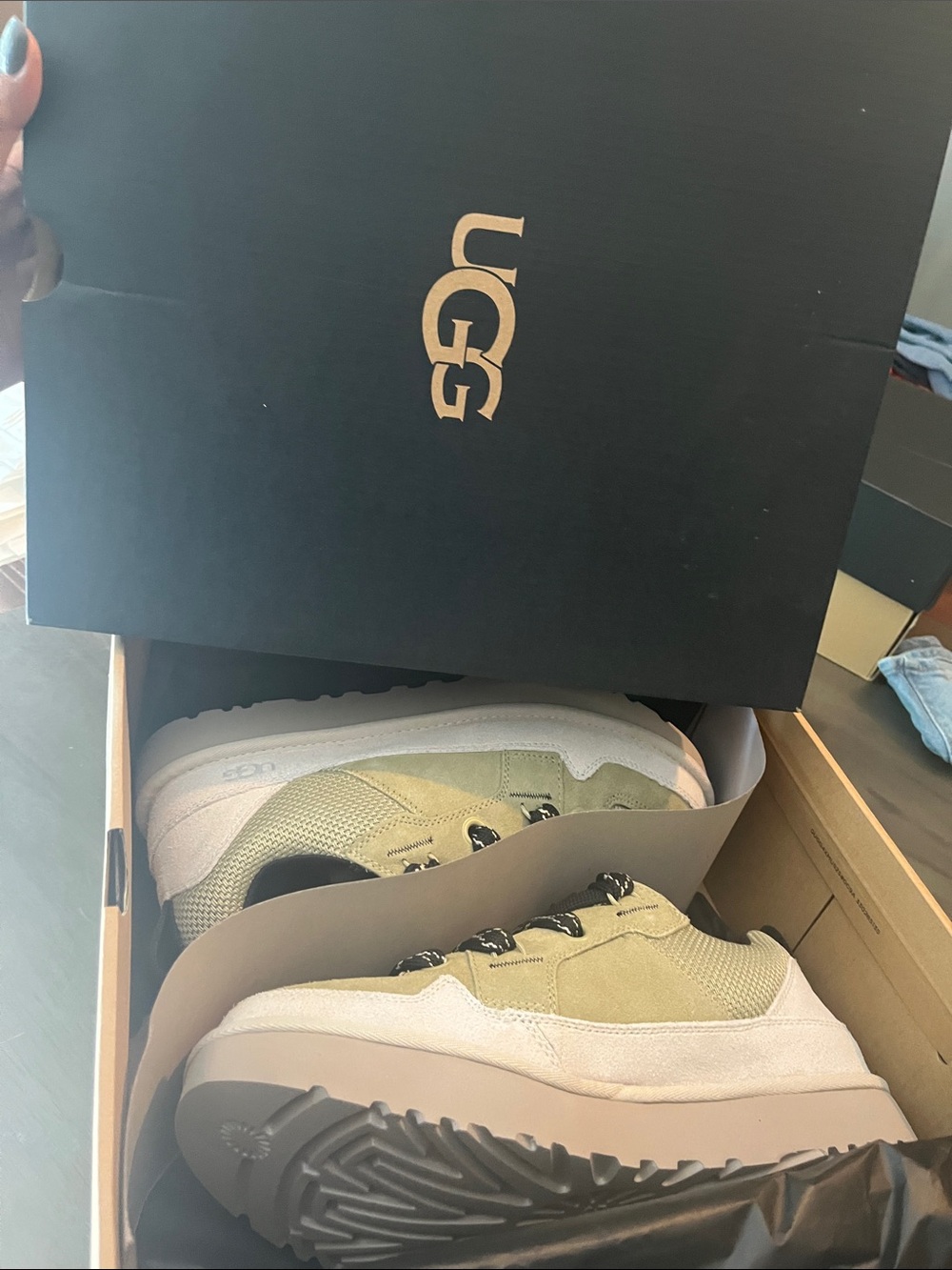 UGG Men’s Olive Green and Cream Low-Top Sneakers